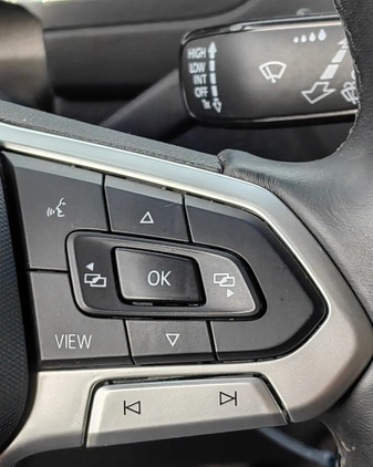 Volkswagen Tiguan cena 99990 przebieg: 48000, rok produkcji 2021 z Kobylin małe 352
